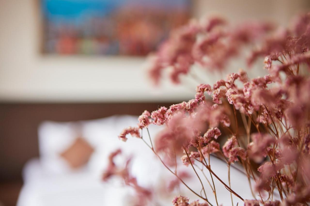 Rhienchai Place Hotel Сурат Тхани Екстериор снимка