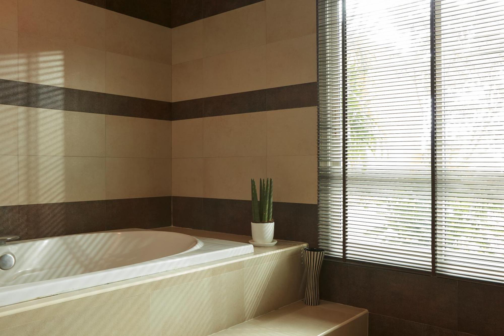 Rhienchai Place Hotel Сурат Тхани Екстериор снимка